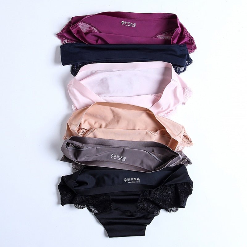 Women's Seamless Lace Panties – Mid-Rise Sheer Briefs with Cotton Crotch