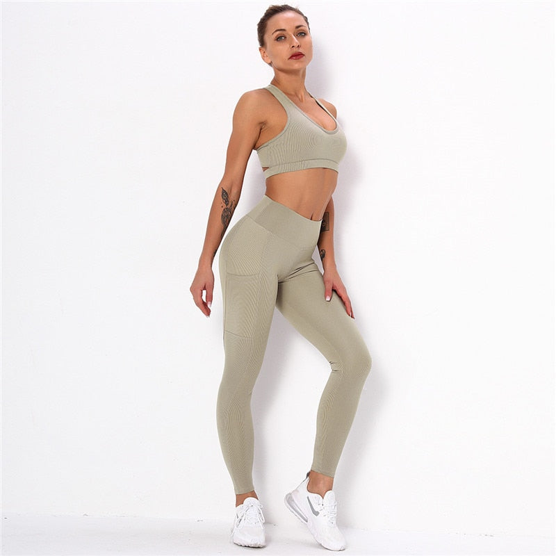 Women's Striped Yoga Set – Sports Bra & High-Waist Leggings Workout Set