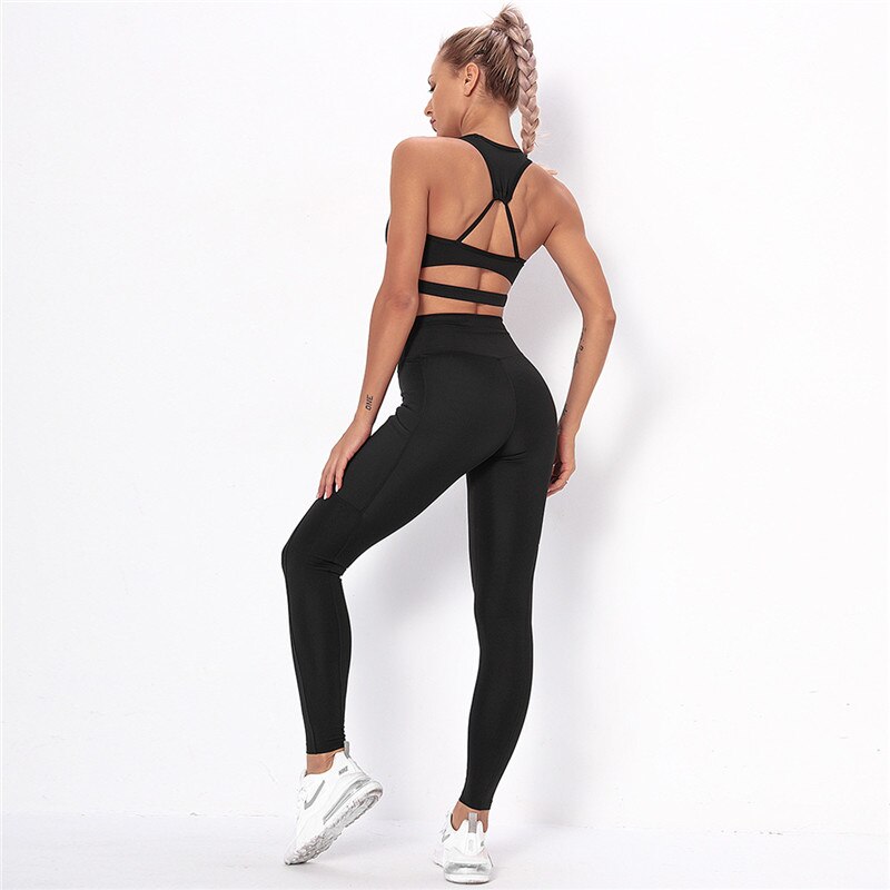 Women's Striped Yoga Set – Sports Bra & High-Waist Leggings Workout Set