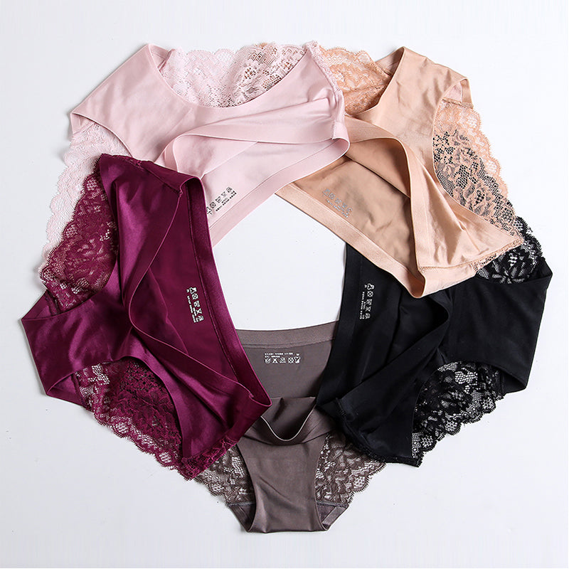 Women's Seamless Lace Panties – Mid-Rise Sheer Briefs with Cotton Crotch