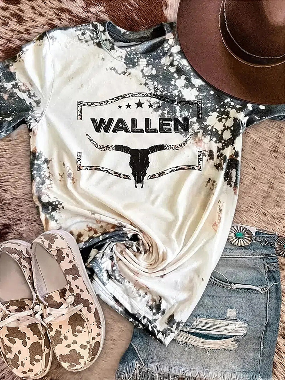 Women's Animal Print T-Shirt – Casual Loose Fit Round Neck Short Sleeve Graphic Tee