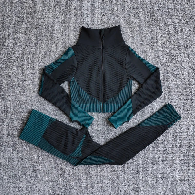 Women's Seamless 3-Piece Yoga Set – Long Sleeve Crop Top, Sports Bra & High-Waist Leggings